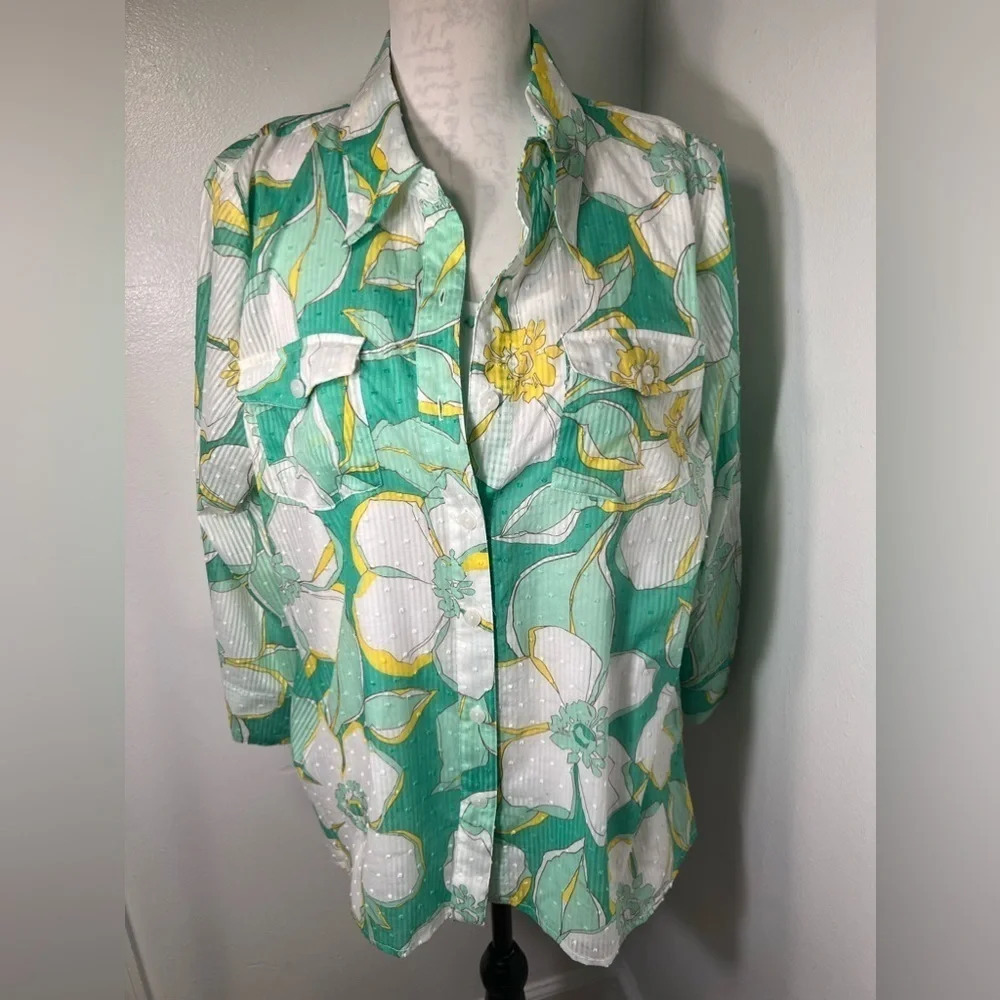 Alfred Dunner, 16,large tropical floral swiss dot ‎ appliqué w/ cami tunic top